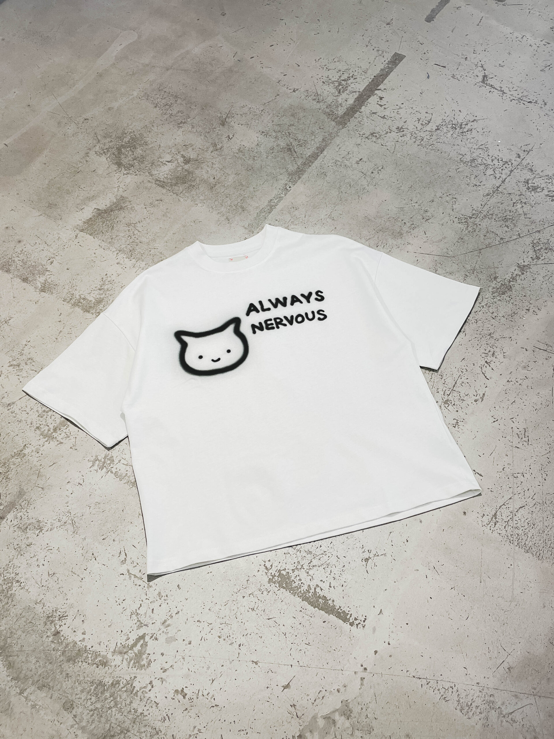 Airbrush Tee Nervous -small