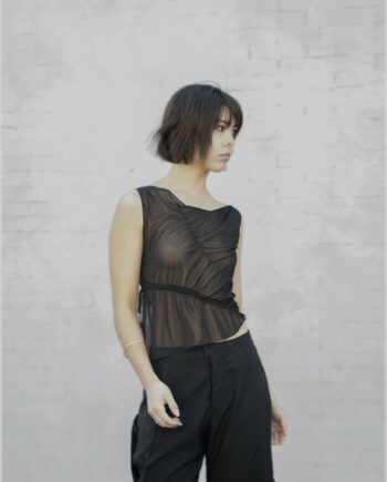 Asymmetrical Mesh Top