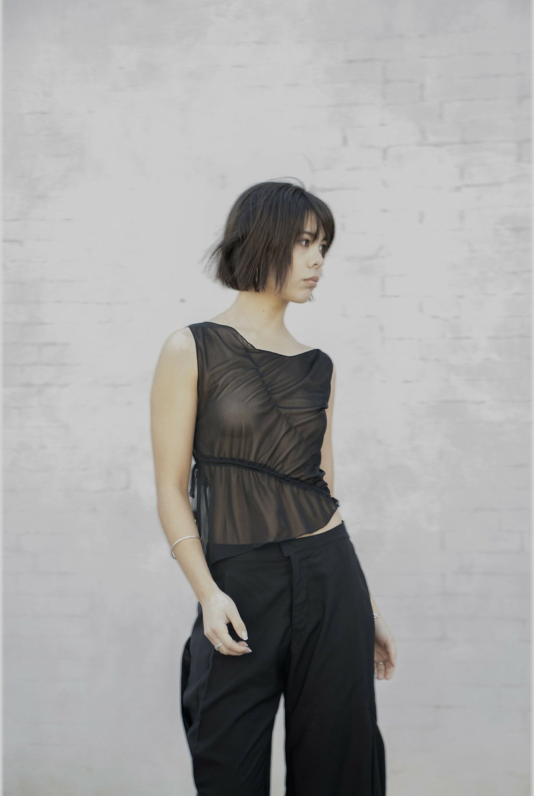 Asymmetrical Mesh Top