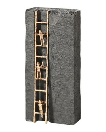 Bronzefigur Mod Toppen På Sort Sten  25 Cm  Kunstner Kerstin Stark  Firmagave 3495 - Kr  Super Smuk Til Til Pynt   Hjemmet