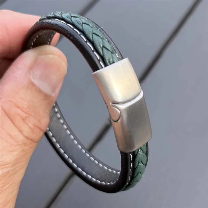Major Green Læderarmbånd Med Blank Stållås