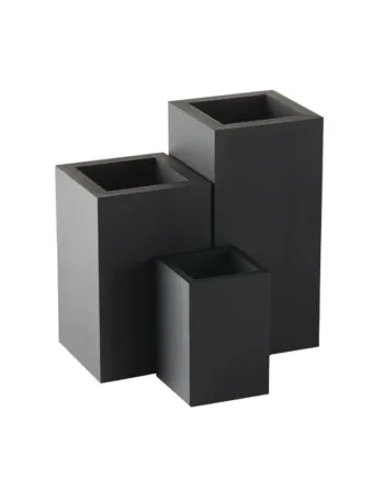 Sej Design Rektangulær Beholder   Sort Gummi Fra 110 - Kr  Vaser    Størrelser  Hurtig Levering  Størrelse 11x11x23 Cm Stor