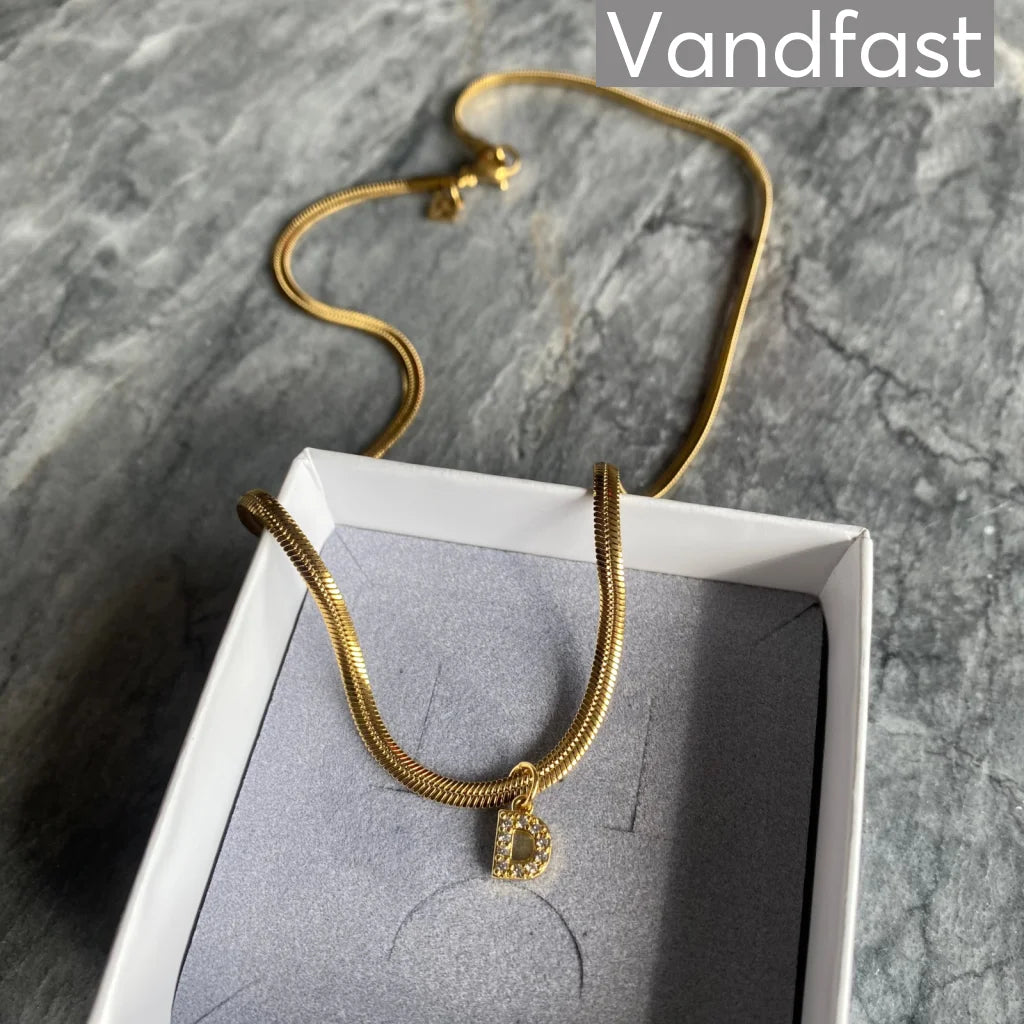 Annebrauner Snake Letter Halskæde 18k Guldbelagt
