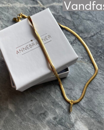 Annebrauner Snake Letter Halskæde 18k Guldbelagt