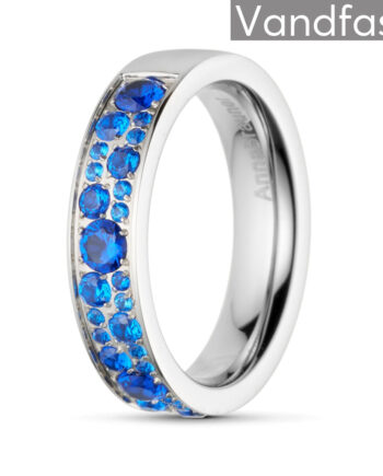 Annebrauner Sparkling Sapphire Blue Ring 48
