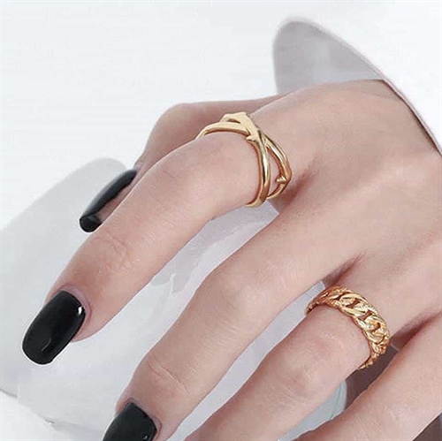 Ares Gold Ring
