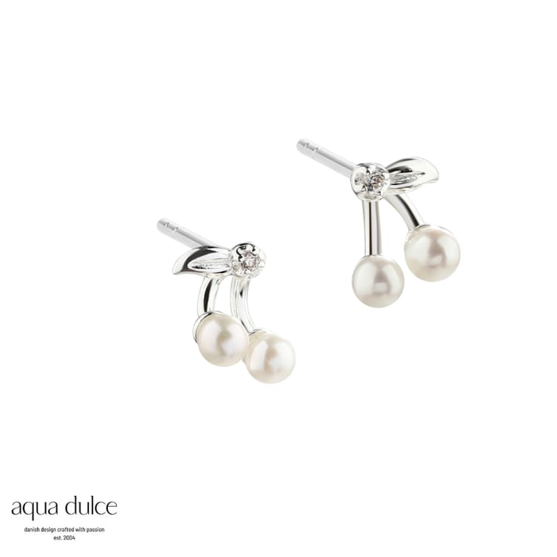 Cherry Pearl Earstud   Silver