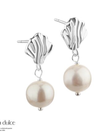 Hulda Pearl Earstud   Silver