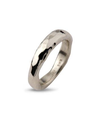 Ring Hammered Polished 58