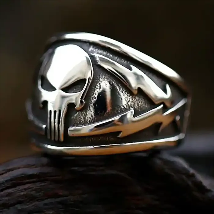Skull Steel Warrior Ring   Rustfri Stål Herrering