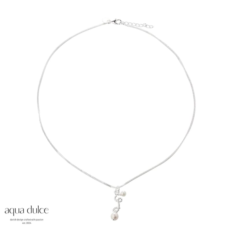 Swirl Love Necklace   Silver