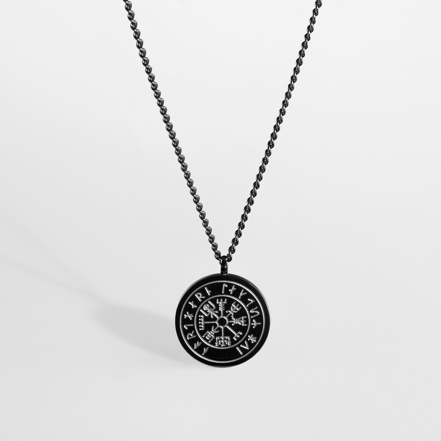 Vegvisir Halskæde  Sort  60 Cm Herre Northern Legacy