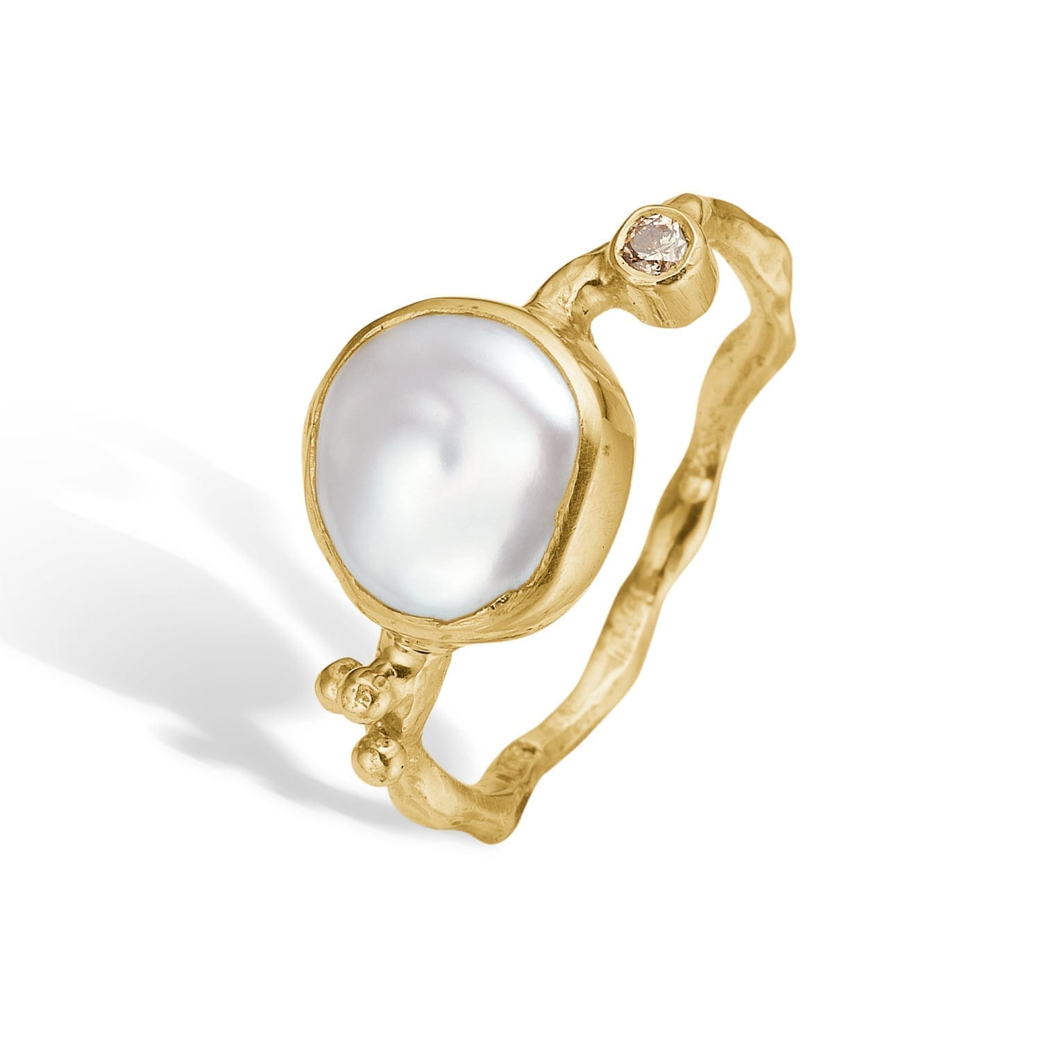 Zenith White Keshi Ring 52